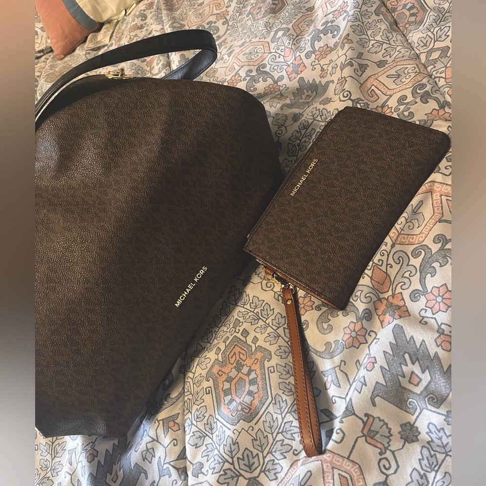 Michael Kors purse and wallet